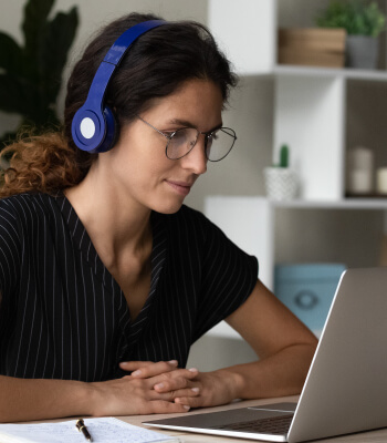 Acompañamiento constante de tutores en Iplacex