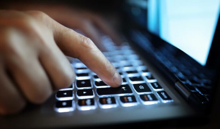 ¿Cuál es la diferencia entre Analista Programador y un Ingeniero en Informática?