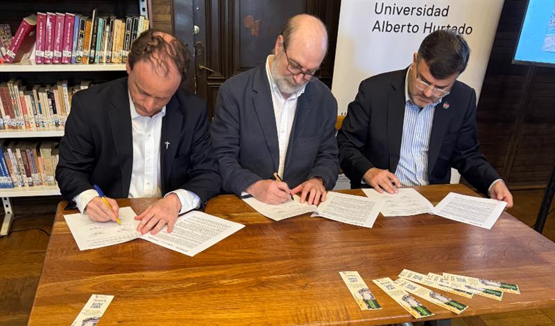 Alianza interinstitucional reúne a Iplacex, Universidad Alberto Hurtado y CFT ENAC por la Vinculación con el Medio