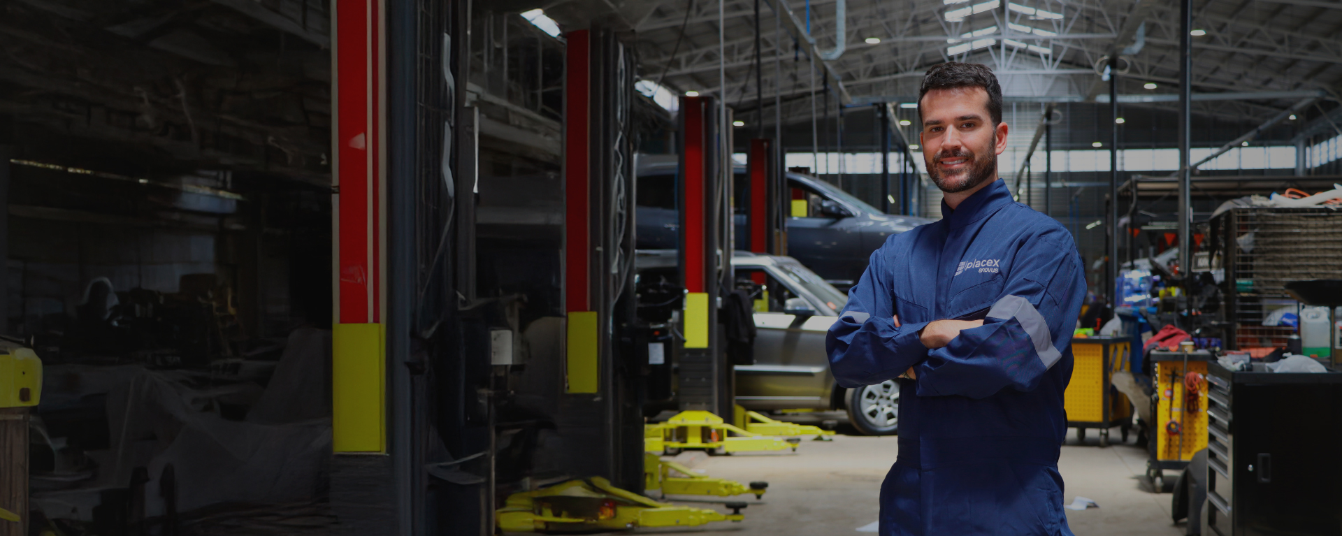 Inscríbete en una de nuestras carreras técnicas o profesionales y transforma tu futuro
