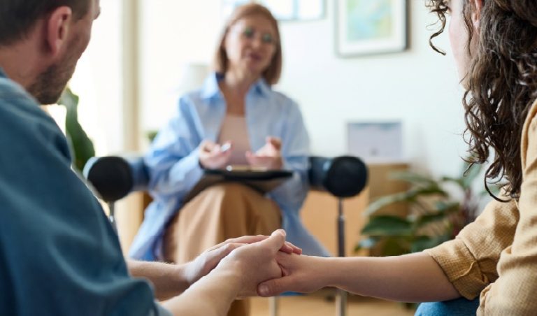 En qué trabaja un profesional de Psicopedagogía y por qué su labor es esencial en los centros educacionales