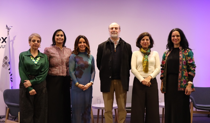 Referentes del área lideran inspiradora charla sobre Mujeres en STEM en Iplacex