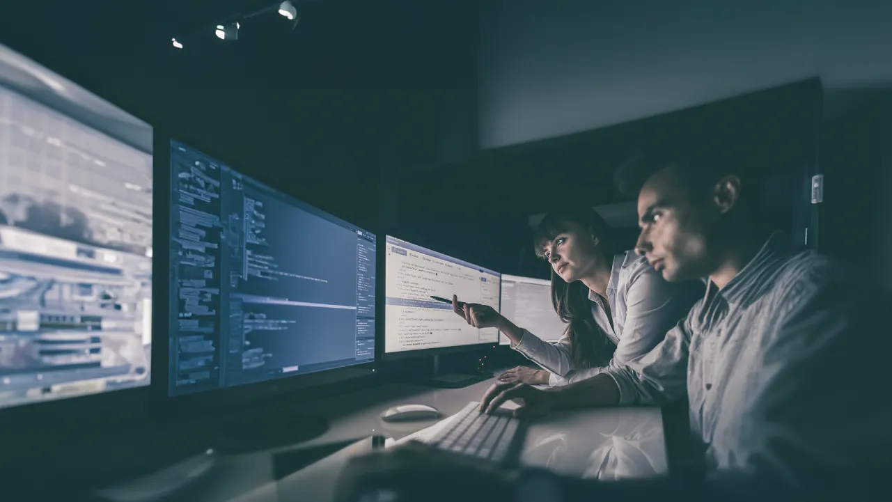 Estudia Analista Programador en Iplacex.