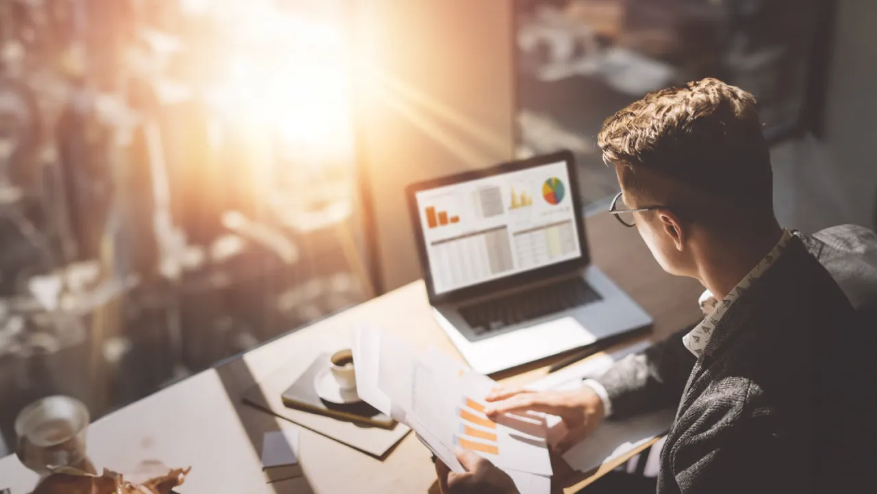 Estudia Auditoría en Iplacex.