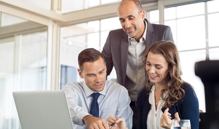 ¿Qué es Administración de Empresas y dónde estudiar online en 2026?