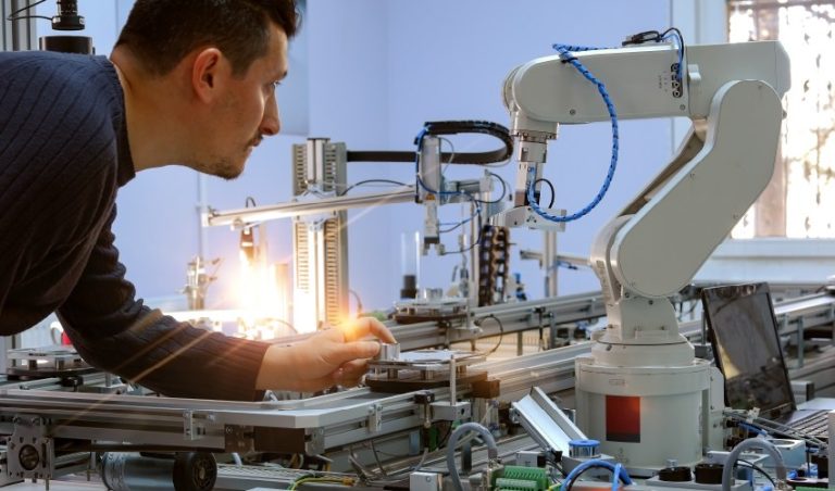 Ingeniería en Automatización y Control Industrial: ¿Qué es?