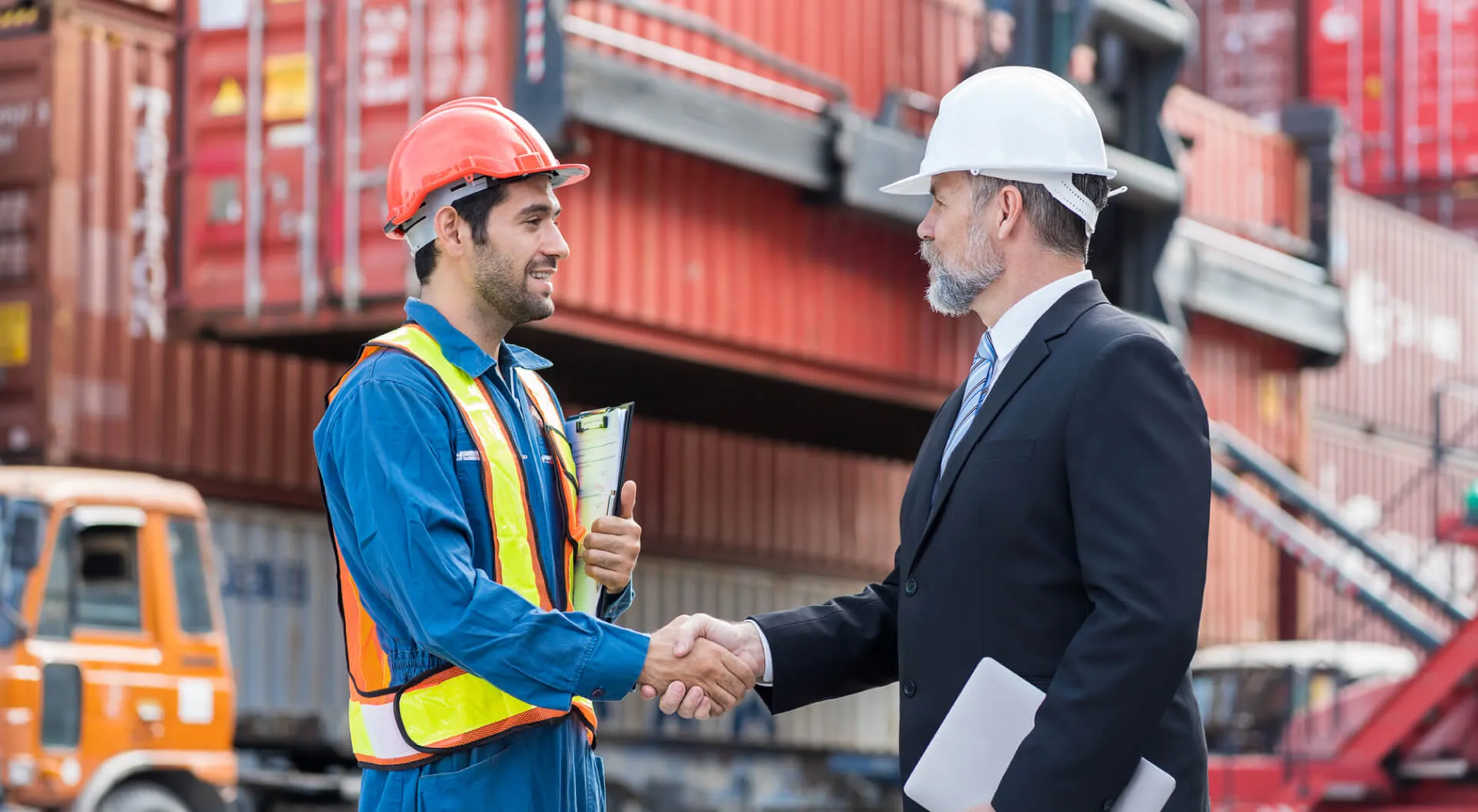 Curso gratuito de Iplacex llamado: Gestión de la Cadena de Abastecimiento y sus Intermediarios