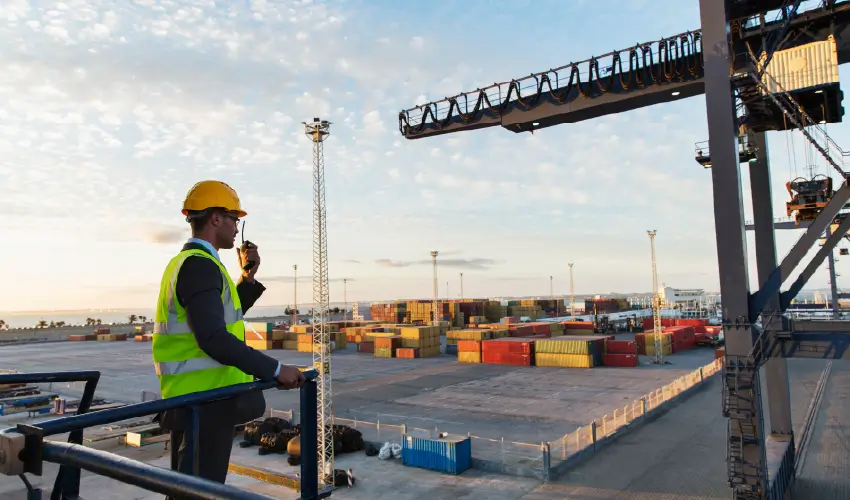 técnico en comercio exterior