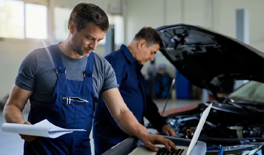 ¿Cuánto gana un Ingeniero en Mecánica Automotriz en Chile? 