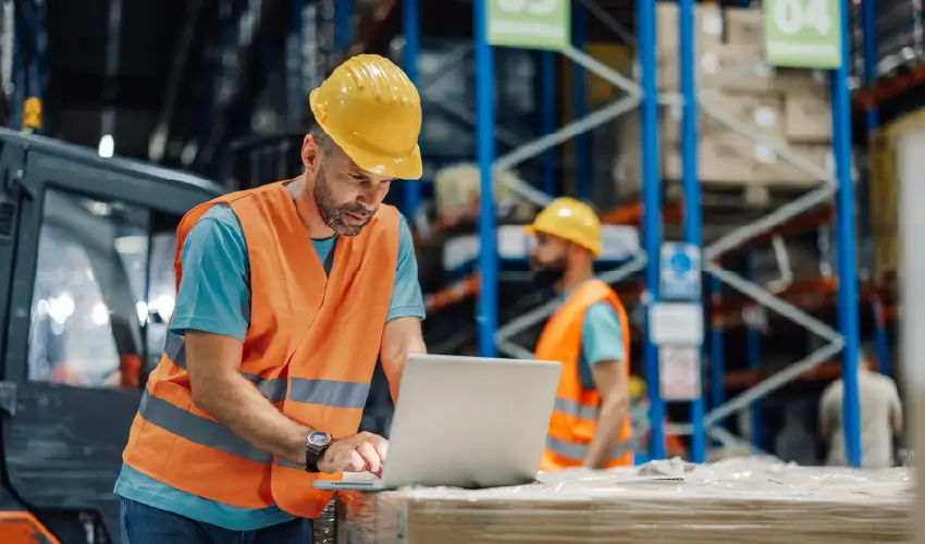 técnico en logistica