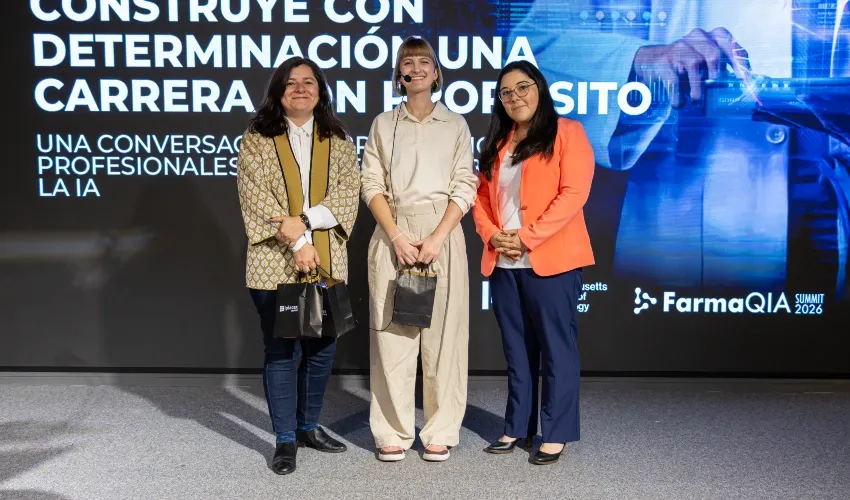 Iplacex realizó charla sobre desarrollo de carrera y el uso responsable de la Inteligencia Artificial